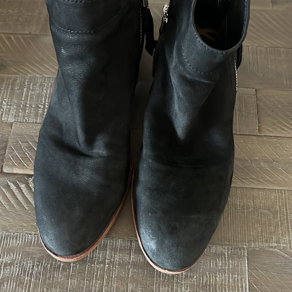 Sam Edelman Booties - Picture 2 of 13